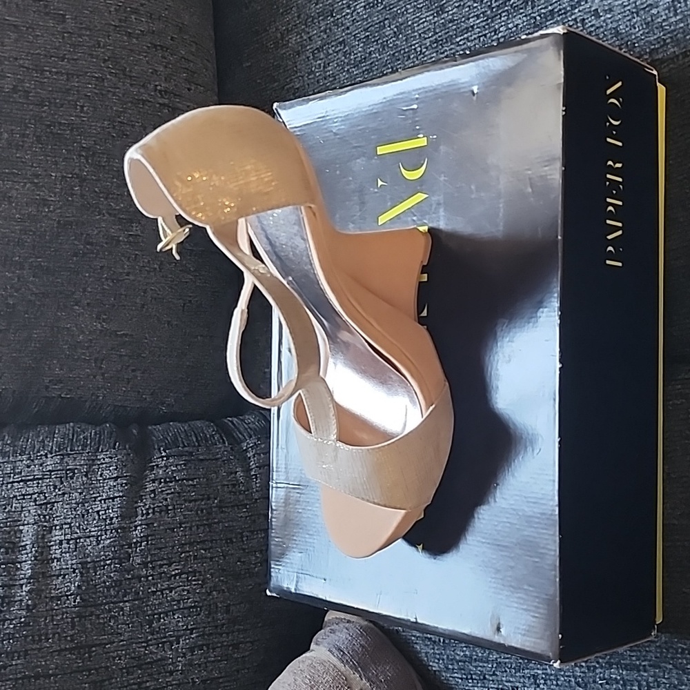 Women's shoe